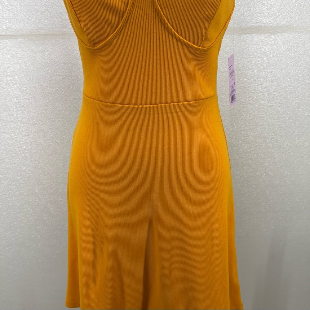 NWT Women's Mini Knit Skater Dress
Gold‎  Fable S - Picture 6 of 14